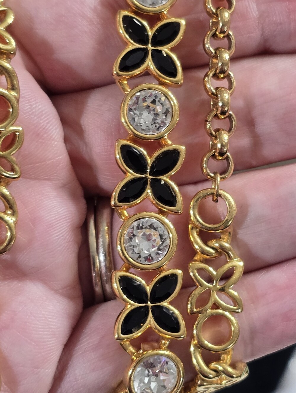 Vintage Napier Black Enamel Flowers & Clear Round Crystal Gold Tone Necklace - Picture 9 of 9